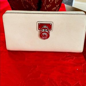 Michael Kors wallet